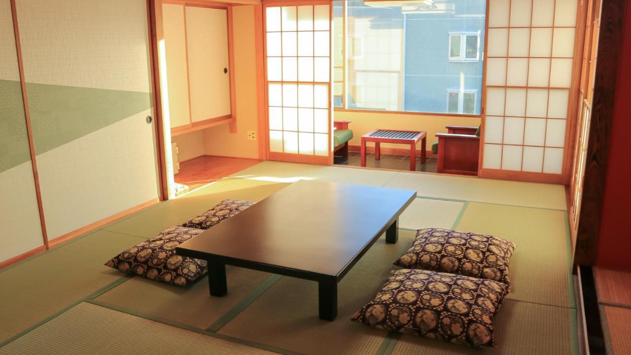 Hotel & Resort Kiyomizu Bozanso Наґано Екстер'єр фото